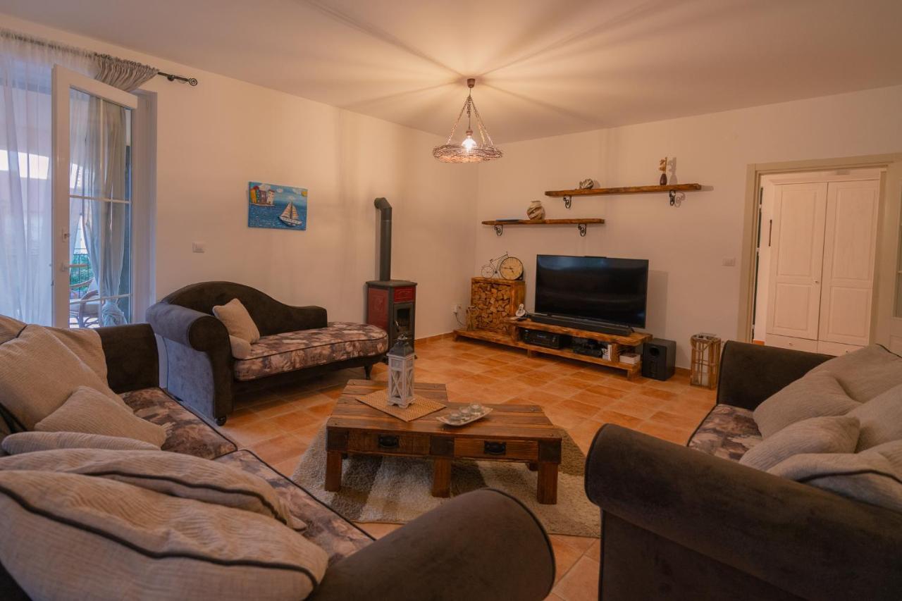 Oasis Villa *
